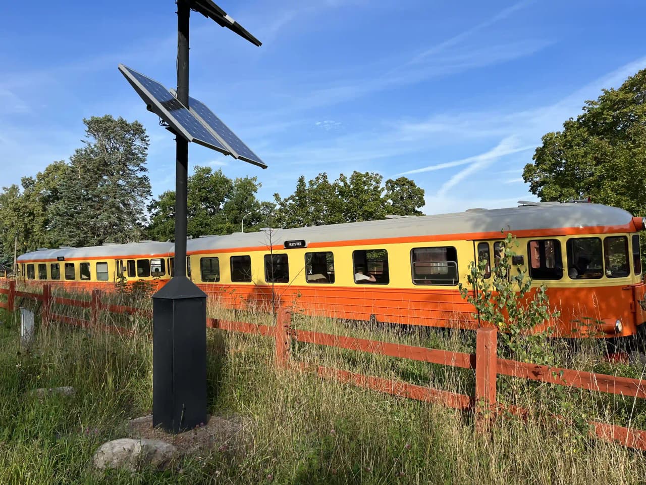 Vimmerby Camping: Perfekt blandning av natur, äventyr och avkoppling nära Astrid Lindgrens Värld, vid sjön Nossen.