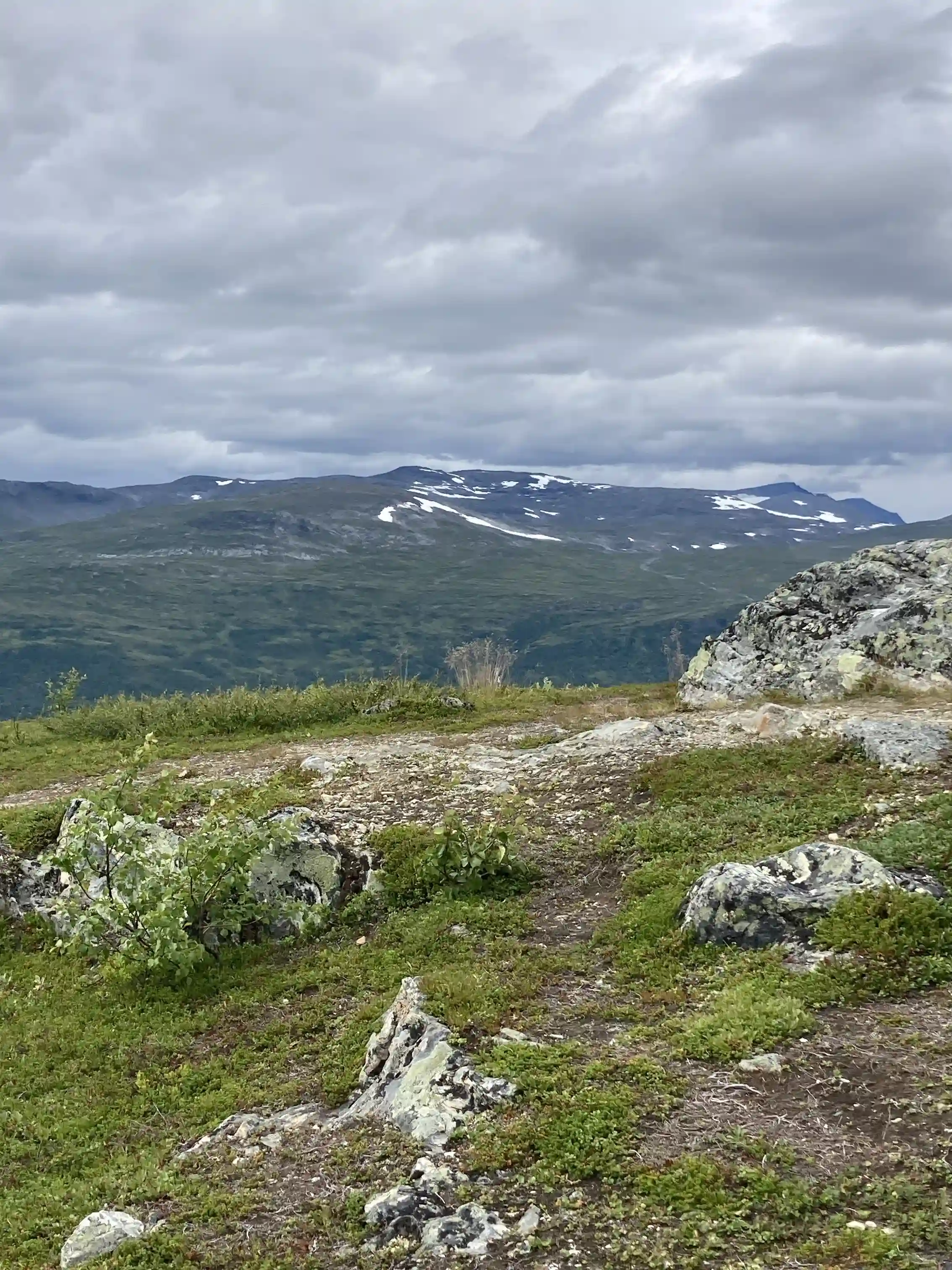 Upptäck Tärnaby Camping – där natursköna fjäll möter äventyr och avkoppling året runt. Skapa minnen i fjällens hjärta!