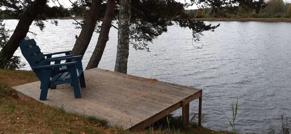 Nås camping: En hemlig pärla vid Västerdalälven, perfekt för avkoppling eller äventyr mitt i Dalarnas natursköna landskap.