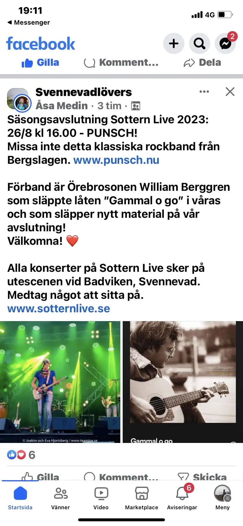 En musiker spelar gitarr på en scen vid Svennevads camping, omgiven av ljudutrustning och stämningsfull belysning, vilket skapar en atmosfär av underhållning och musik.