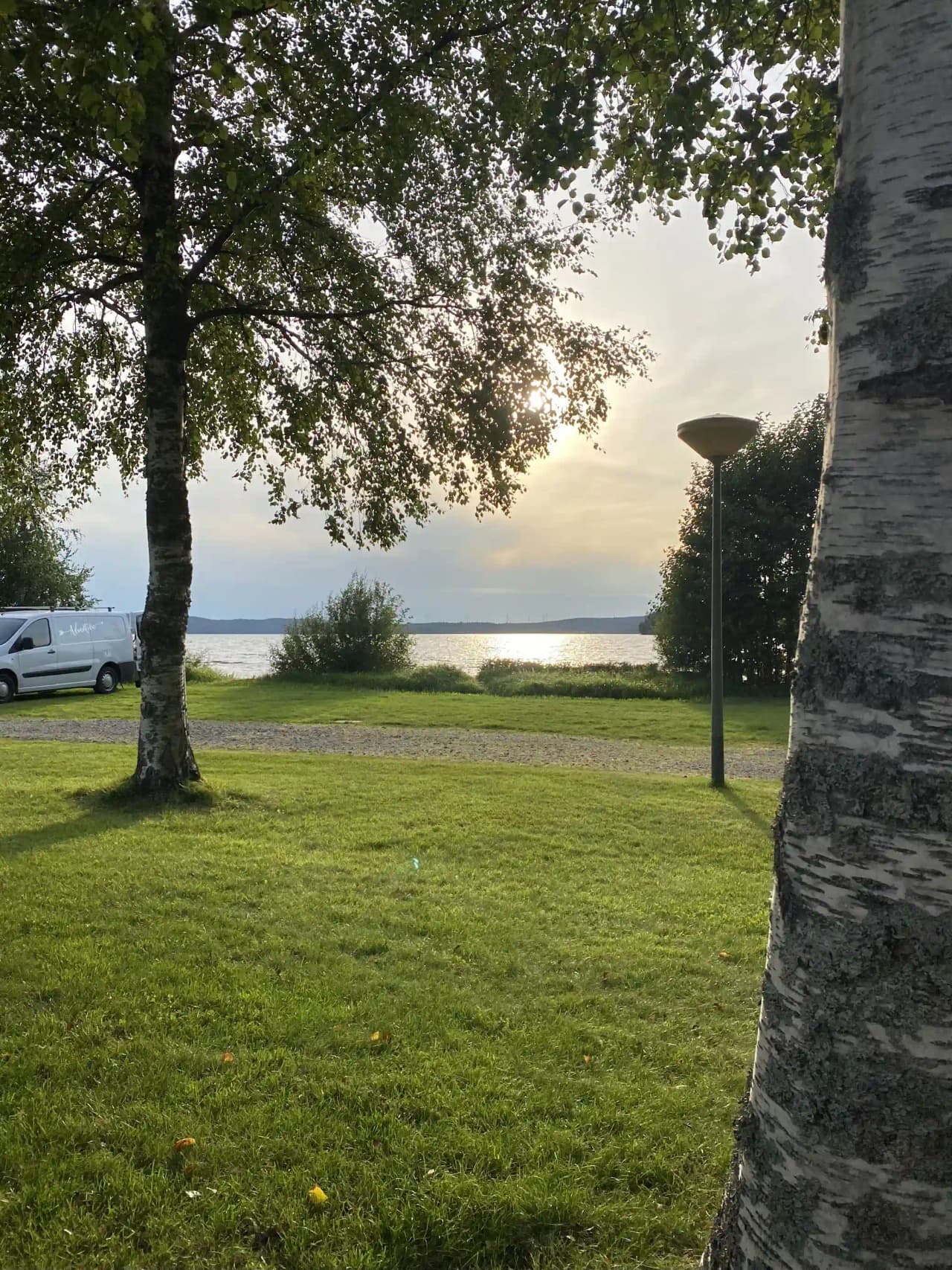 Ekeby camping: En naturskön oas i Värmland med komfortabla boenden, moderna faciliteter, och aktiviteter för alla åldrar.