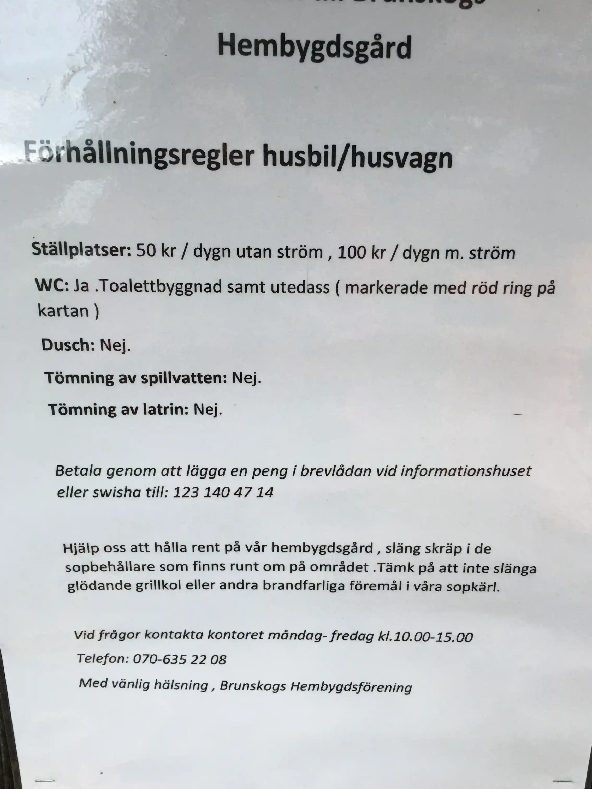 Upptäck Värmlands charm på Brunskog hembygdsgård – där natur möter kultur, historia vaknar, och äventyr väntar vid sjön Värmeln.