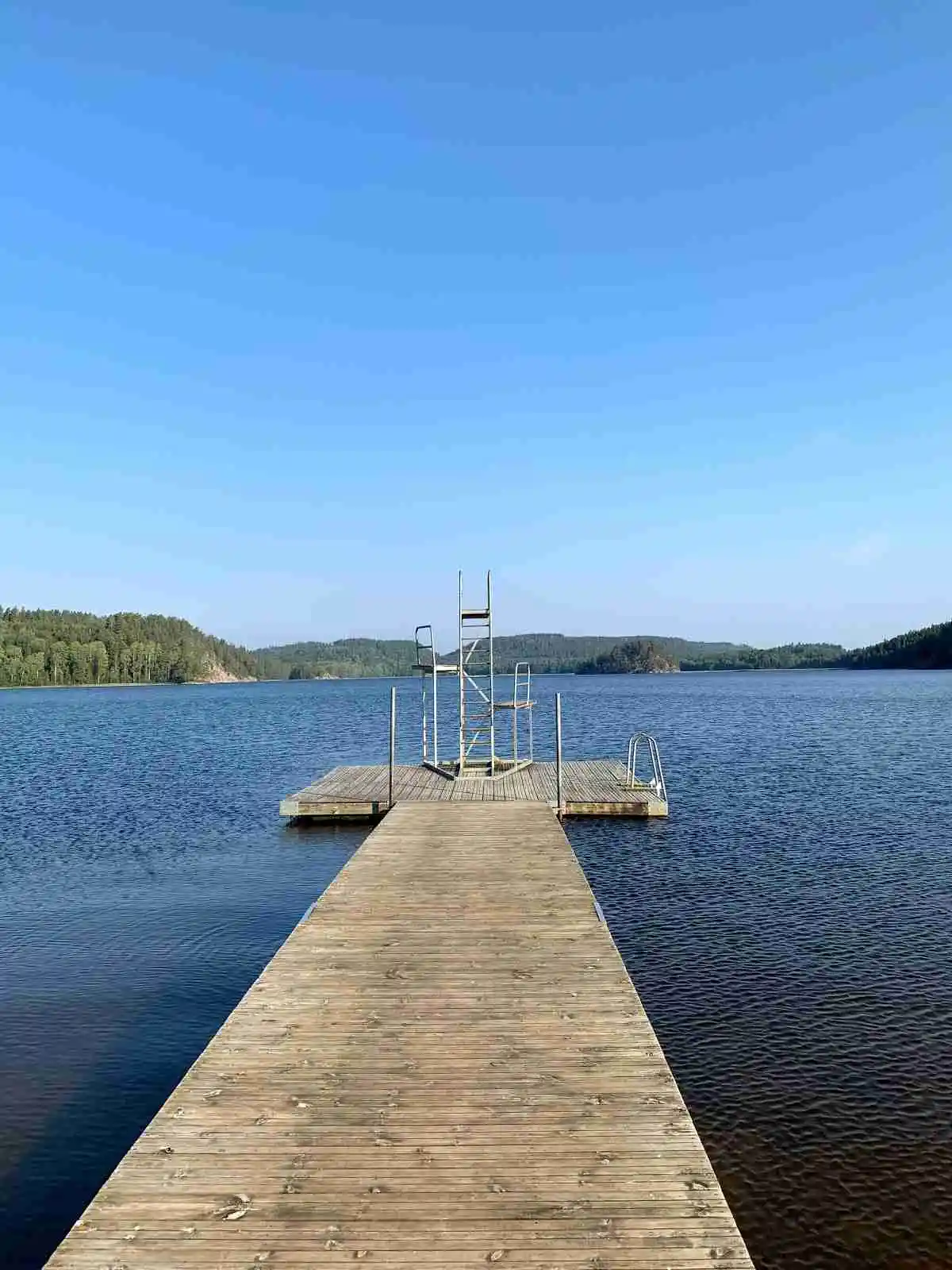 Upplev naturens magi vid Pinnarp Camping – en idyllisk tillflykt med boende för alla och äventyr för hela familjen.