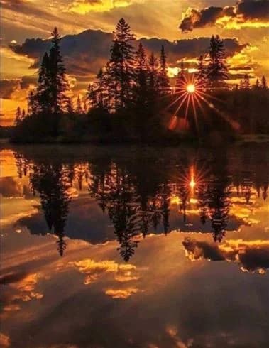 Upptäck natursköna Stöde camping: perfekt för familjer, par och äventyrare med modern komfort och aktiviteter vid Ljungan.