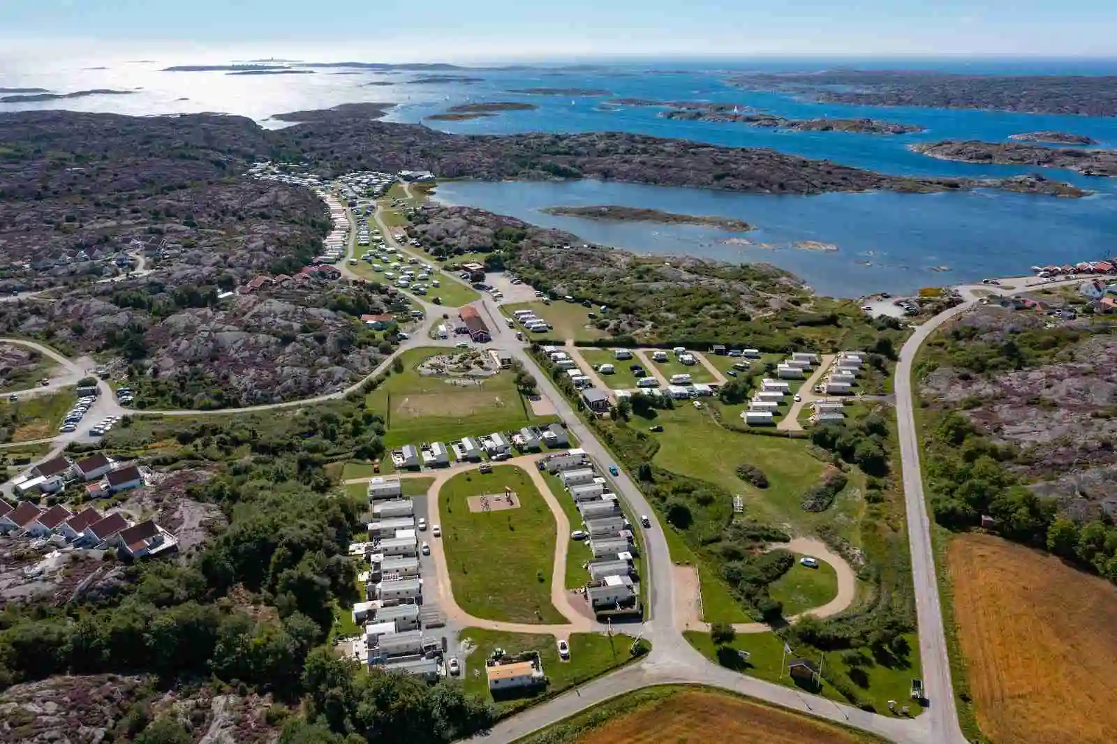Stocken Camping: Din fridfulla oas på Orust för avkoppling och äventyr vid Bohusläns vackra kust. Välkommen!