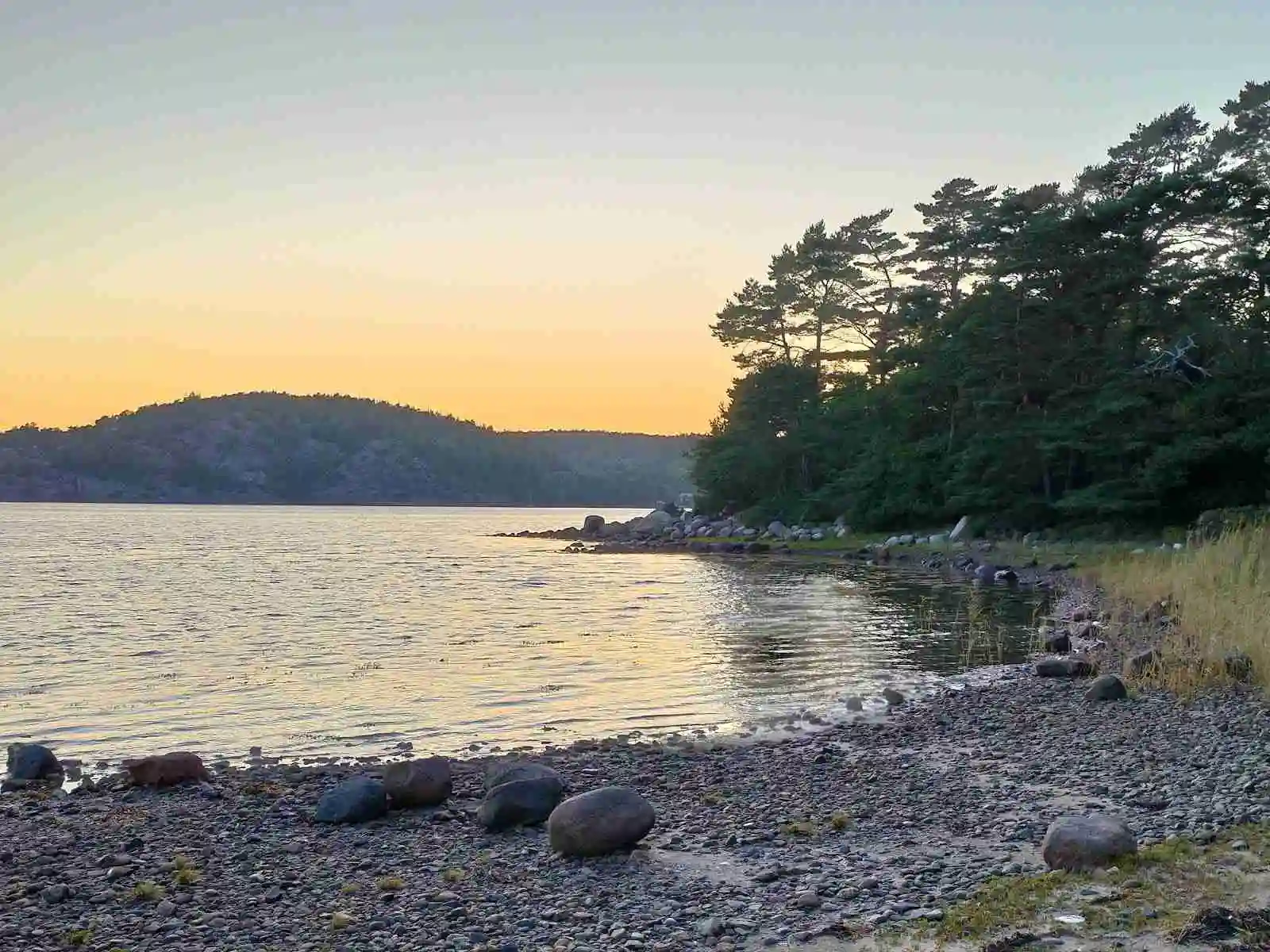 Harmoni i Bohuslän — Hav, natur, äventyr och avkoppling väntar på Hafsten Resort & Camping. Upptäck din oas!