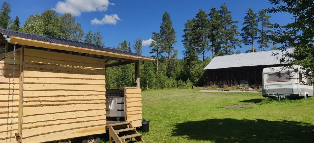 Solberg Hults Camping: En naturpärla i Värmland, perfekt för avkoppling och äventyr, med boende för alla och engagerande aktiviteter!