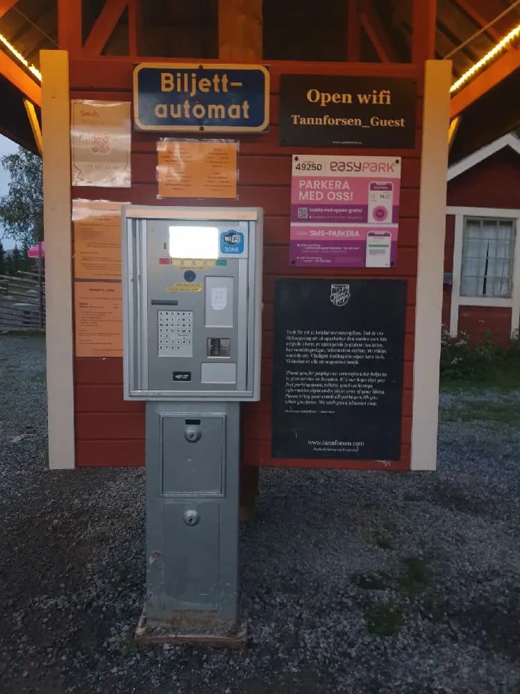 Upplev naturens majestät vid Tännforsen – camping och gästfrihet vid Sveriges största vattenfall!