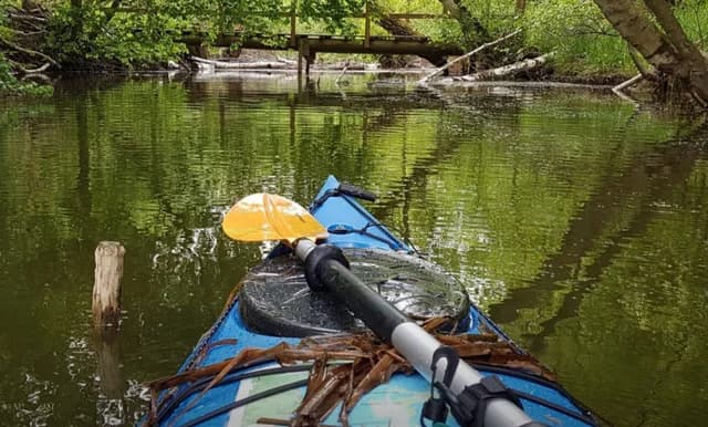 Upplev lugnet på Bokerastens husvagnscamping i Snogeholm, ett paradis för campingentusiaster året runt.