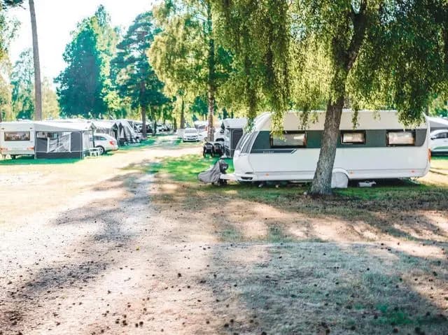 Böda Sand Beach Resort: Paradisstränder vid Ölands kust, med avkoppling, äventyr och minnesvärda stunder för hela familjen.