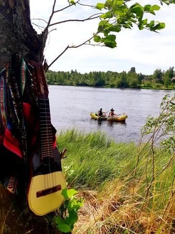 Forshagaforsens camping: En fridfull oas vid Klarälven för avkoppling och äventyr i Värmland, med boende för alla.