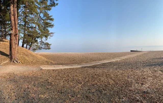Upplev lugn och äventyr vid Vättern på Habo camping—en oas för minnesvärd semester, glamping och naturupplevelser.