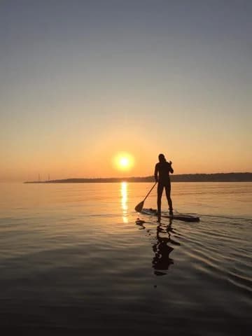 Hälleviks Camping: Drömsemester vid Blekinges kust med natursköna stränder, aktiviteter för alla och hållbara boendealternativ.