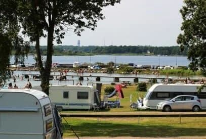 Upptäck Trummenäs Camping – charmig skärgårdsidyll i Karlskrona med äventyr och avkoppling för hela familjen! 🏖️⛺