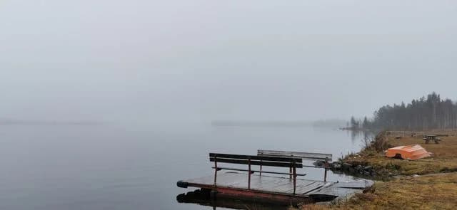 Njut av äventyr och avkoppling vid Indalsälven på Åbackens Adventure Camp – perfekt för fiske, vandring och familjeaktiviteter!